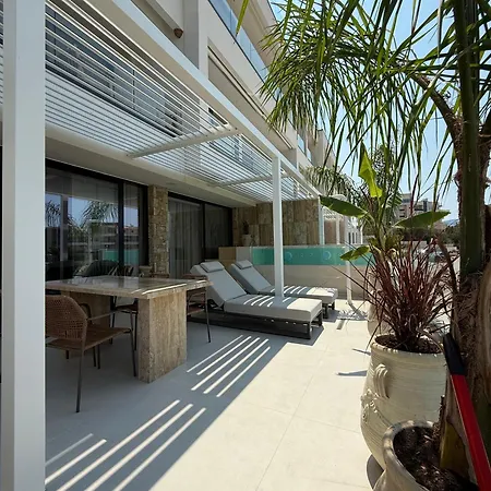 Nava Sol Vlorë